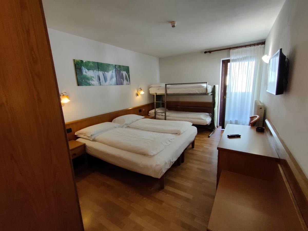Hotel Denny Pinzolo Eksteriør bilde