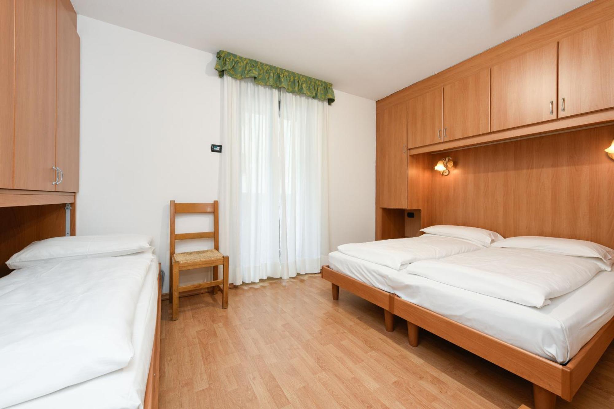 Hotel Denny Pinzolo Eksteriør bilde