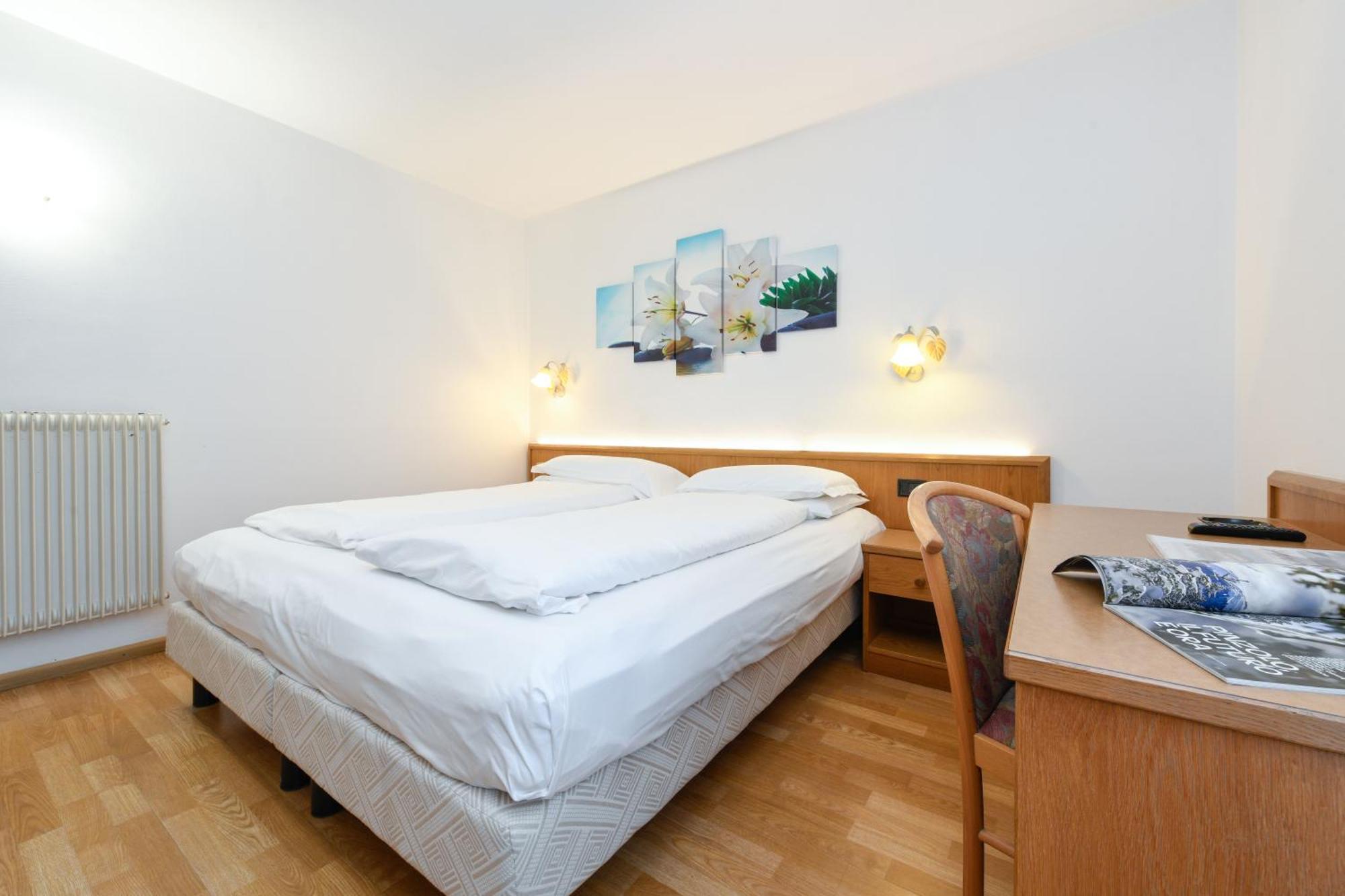 Hotel Denny Pinzolo Eksteriør bilde